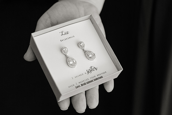 Wedding-028-BW