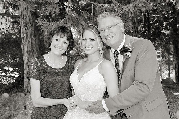 Wedding-104-BW