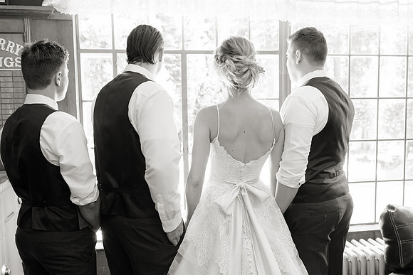 Wedding-108-BW