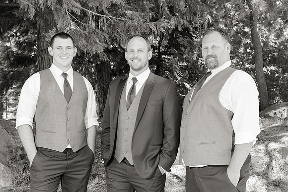Wedding-135-BW