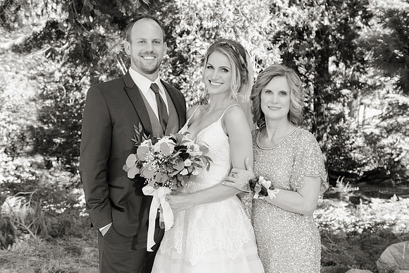 Wedding-358-BW