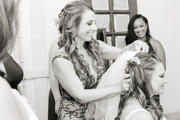 Wedding-035-BW