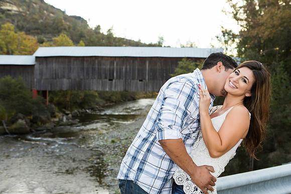 Engagement Photos on Covered Bridge