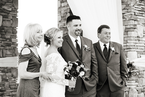 Wedding-381-BW