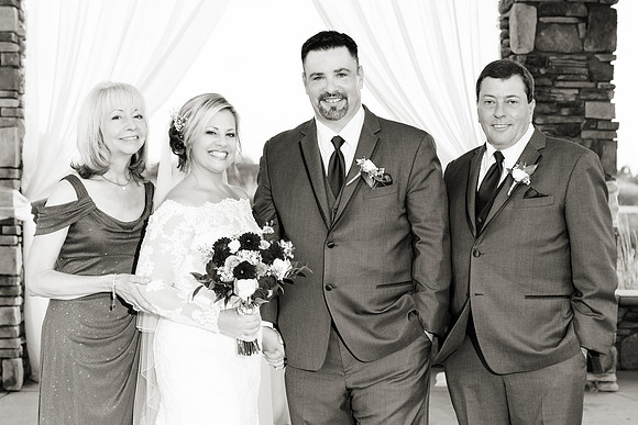 Wedding-383-BW
