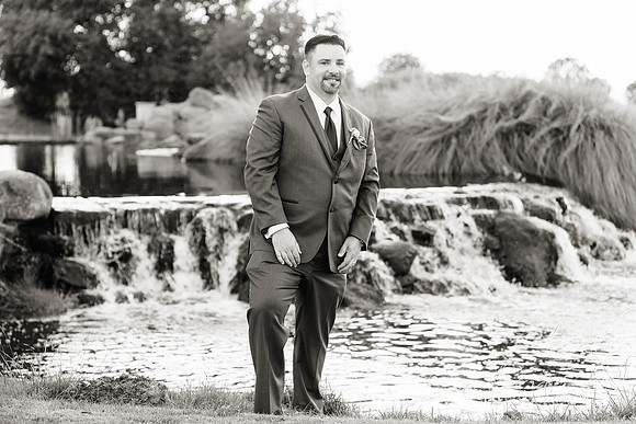 Wedding-434-BW