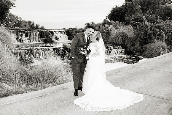 Wedding-442-BW
