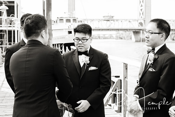 WEDDING-0074-BW