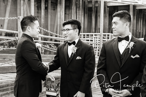 WEDDING-0075-BW