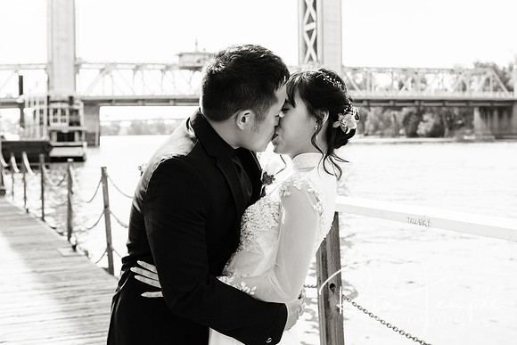 WEDDING-0355-BW