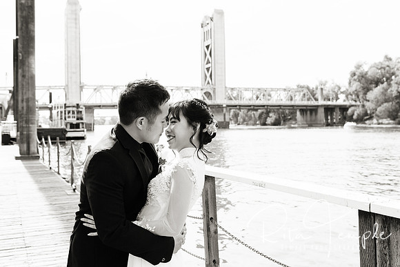 WEDDING-0356-BW