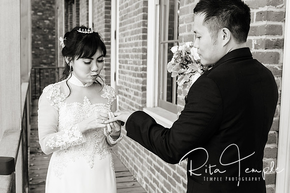 WEDDING-0375-BW