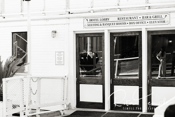 WEDDING-0476-BW