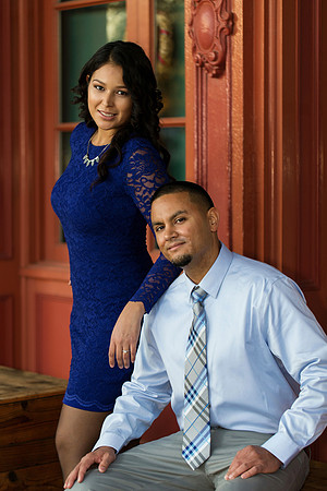 Old Sacramento Engagement Photos