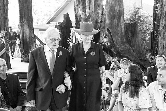 Wedding-231-BW
