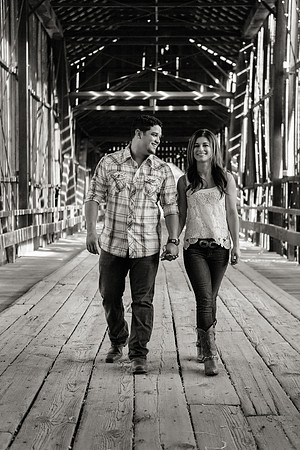 Engagement Photos on Covered Bridge