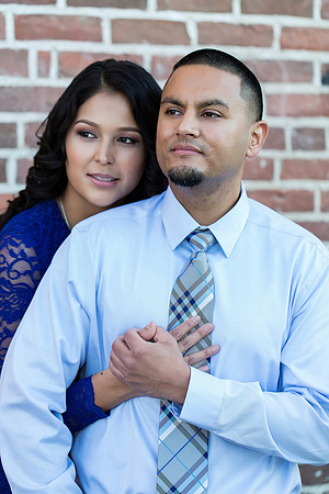 Old Sacramento Engagement Photos