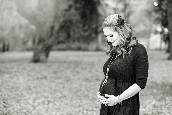 Maternity-009-BW