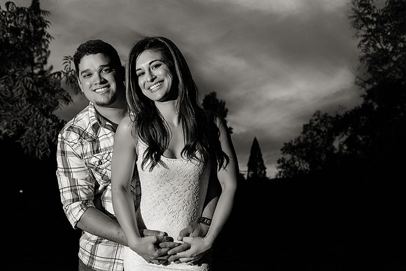Engagement Photos on Covered Bridge