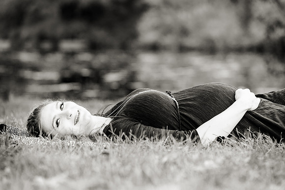 Maternity-012-BW