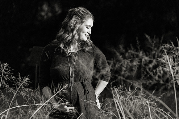 Maternity-049-BW