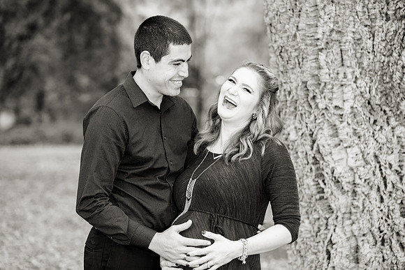 Maternity-004-BW